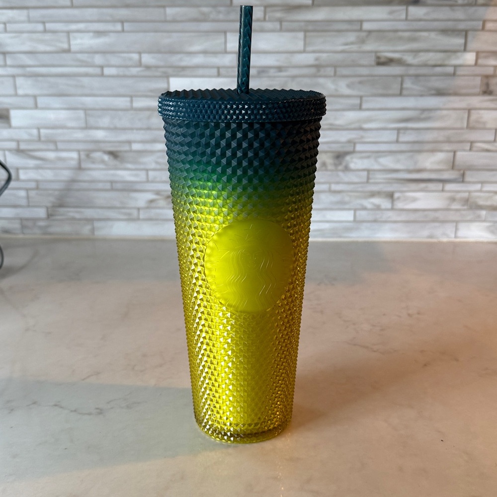 Starbucks Blue Ombre Studded Tumbler 24oz NWT